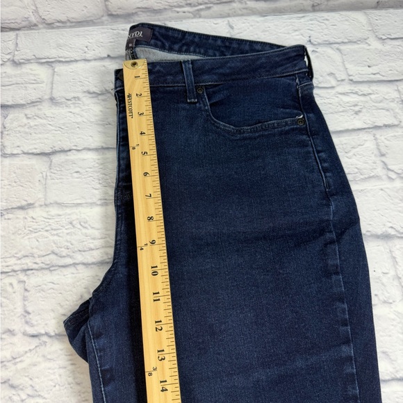 NYDJ Barbara Bootcut Dark Indigo Flare Jeans w/Lift Tuck Technology. Size 16. - Picture 5 of 7
